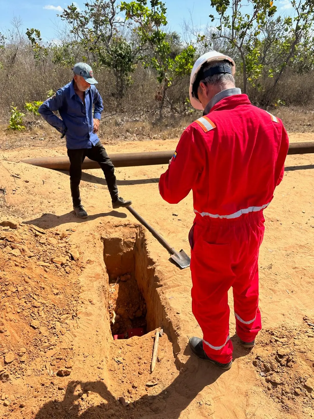 Trabajador en zanja